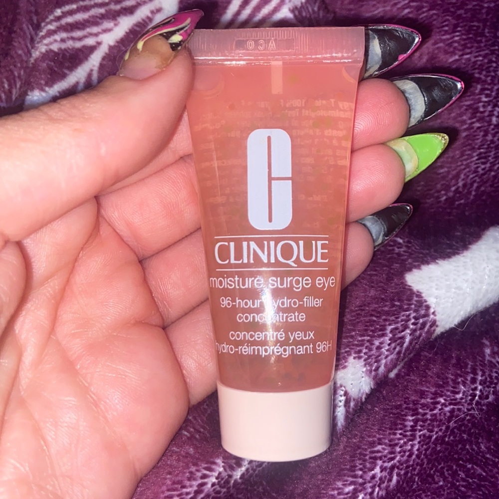 Clinique Moisture Surge Eye 👁️ 96-hr hydro-filler concentrate.5 fl oz